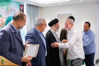 مراسم تجلیل از پیشکسوتان عرصه حج و زیارت در مکه مکرمه 33