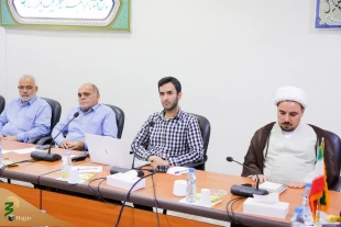 از درس های حضرت ابراهیم (ع) در این سرزمین است: 

انسان  برای کسب رضای خداوند باید کار کند 4