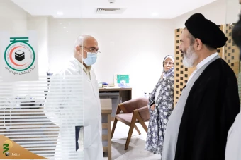دیدار صمیمی سرپرست حجاج ایرانی با زائران کشورمان در مکه مکرمه _ 4 6