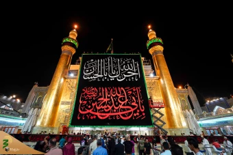  سیاه پوش شدن حرم امیرالمومنین(ع) در آستانه محرم ۱۴۴۶ هجری قمری 2