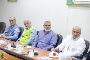 در آخرین نشست شورای برنامه ریزی بعثه و سازمان حج در مکه عنوان شد،

قدردانی سرپرست حجاج ایرانی از مشارکت مردم و زائران کشورمان در انتخابات ریاست جمهوری 5