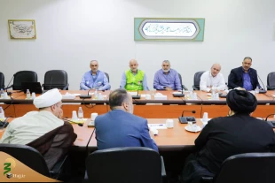 در آخرین نشست شورای برنامه ریزی بعثه و سازمان حج در مکه عنوان شد،

قدردانی سرپرست حجاج ایرانی از مشارکت مردم و زائران کشورمان در انتخابات ریاست جمهوری 7