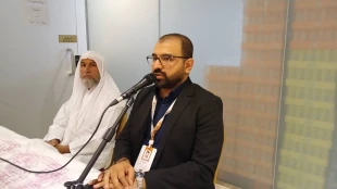 از چشم دوربین؛
تلاوت کلام نور در محفل انس با قرآن ویژه اهل سنت در مدینه + فیلم 2