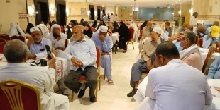 از چشم دوربین؛
وداع زائران ایرانی با شهر پیامبر(ص) + فیلم
 3