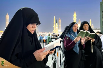 در آستان بقیع 25