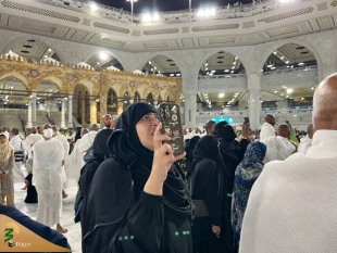 از چشم دوربین؛

راز و نیاز زائران به هنگام تعویض پرده خانه کعبه+عکس 6