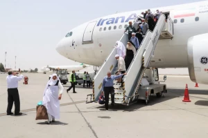 بازگشت حاجیان اردبیلی به خانه آغاز شد