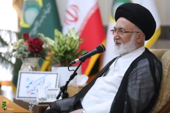 حضور مسئولان حوزه حج و زیارت بر سر مزار وزیر فقید امور خارجه جمهوری اسلامی ایران و دیگر شهدا در حرم حضرت عبدالعظیم حسنی علیه السلام 10