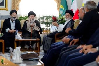 حضور مسئولان حوزه حج و زیارت بر سر مزار وزیر فقید امور خارجه جمهوری اسلامی ایران و دیگر شهدا در حرم حضرت عبدالعظیم حسنی علیه السلام 8