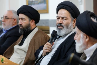 حضور مسئولان حوزه حج و زیارت بر سر مزار وزیر فقید امور خارجه جمهوری اسلامی ایران و دیگر شهدا در حرم حضرت عبدالعظیم حسنی علیه السلام 9