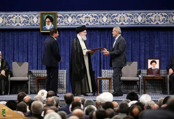رهبر انقلاب در حکم تنفیذ آقای دکتر مسعود پزشکیان:

رای‌ ملت ایران به شخصیت فرزانه، صادق، مردمی و دانشمند را تنفیذ می‌کنم 2