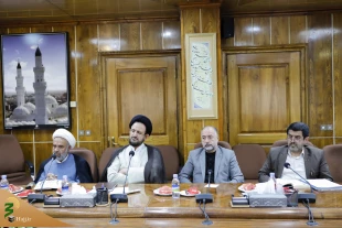 در نشست مسئولان حج و زیارت عنوان شد؛

اصلاح آسیب های اربعین های گذشته در اولویت برنامه ریزی ها قرار گیرد 4