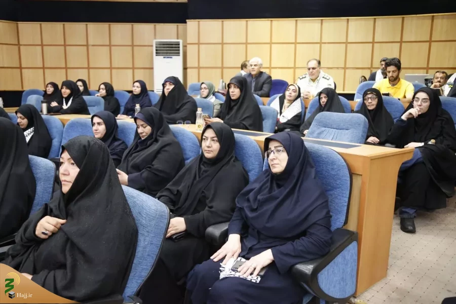 در افتتاحیه مراسم مأموریت اربعین ۱۴۰۳؛

نماینده ولی فقیه در امور حج و زیارت خواستار توجه ویژه به امر اقامه نماز شد 8