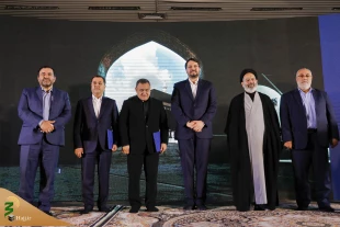 در آیین گرامیداشت دست اندرکاران حج تمتع 1403 مطرح شد ؛

ضرورت برگزاری سفرهای عمره طبق برنامه ریزی انجام شده 10