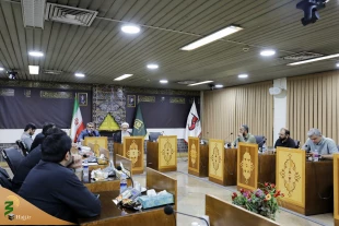 رئیس کمیته فرهنگی و آموزشی اربعین اعلام کرد:  

رویکرد اصلی برنامه های موسم اربعین حمایت از مقاومت فلسطین و غزه خواهد بود 4