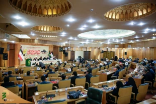 همایش «غزه نماد مظلومیت و اقتدار حسینی» در مشهد مقدس برگزار شد 9