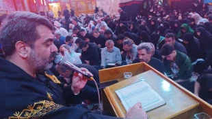با شرکت پرشور زائران اربعین و منتظران ظهور دعای پرفیض ندبه در خیمه‌گاه حسینی طنین‌انداز شد 
 6