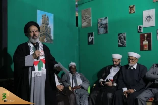 نماینده ولی فقیه در امور حج و زیارت همراه با زائران از نجف عازم کربلا شد 7