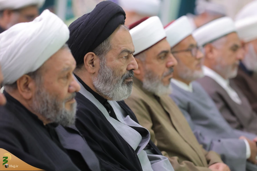 همایش اربعین و همگرایی اسلامی در کربلای معلی 25