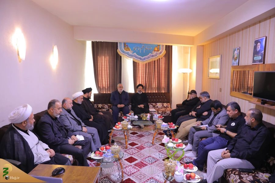 نشست مسئولان بعثه و حج و زیارت درآستانه اربعین حسینی درکربلا /مراسم اربعین با وجود شدت گرما درعراق با آرامش در حال اجراست. 2