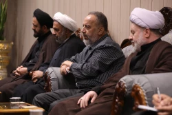 بازدید از مسجد کوفه و دیدار با تولیت تولیت مسجد کوفه 8