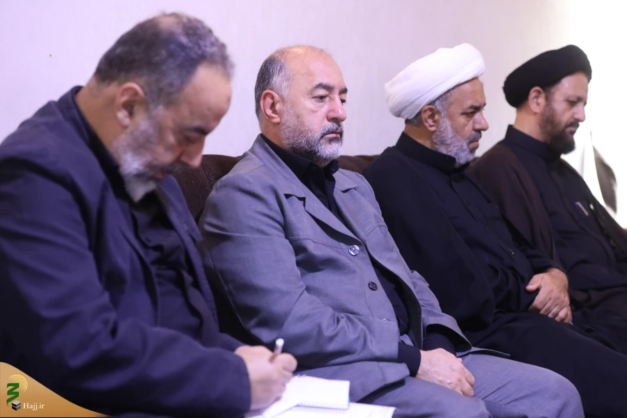نشست مسئولان بعثه و حج و زیارت درآستانه اربعین حسینی درکربلا /مراسم اربعین با وجود شدت گرما درعراق با آرامش در حال اجراست. 4