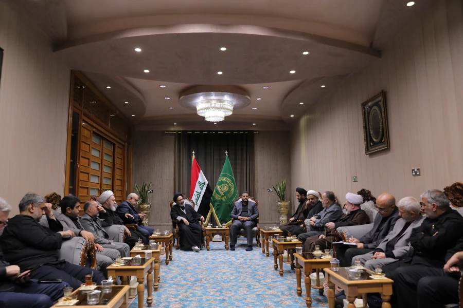 بازدید از مسجد کوفه و دیدار با تولیت تولیت مسجد کوفه 2