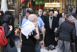 بازدید از مسجد کوفه و دیدار با تولیت تولیت مسجد کوفه 3