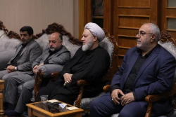 بازدید از مسجد کوفه و دیدار با تولیت تولیت مسجد کوفه 13
