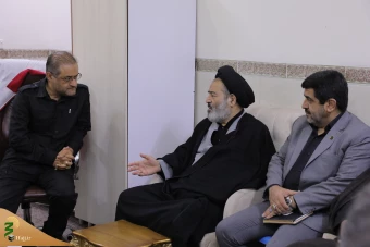 بازدید مسئولان بعثه و امورحج از قرارگاه عملیاتی هلال احمر کربلا  4