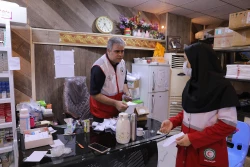 بازدید مسئولان بعثه و امورحج از قرارگاه عملیاتی هلال احمر کربلا  8