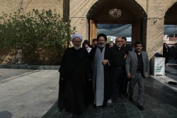 بازدید نماینده محترم ولی فقیه از مسجد و موکب های اطراف مسجد سهله و دیدار با تولیت مسجد سهله 3