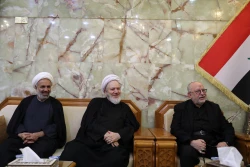بازدید نماینده محترم ولی فقیه از مسجد و موکب های اطراف مسجد سهله و دیدار با تولیت مسجد سهله 7