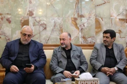 بازدید نماینده محترم ولی فقیه از مسجد و موکب های اطراف مسجد سهله و دیدار با تولیت مسجد سهله 8