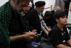 بازدید نماینده محترم ولی فقیه از مسجد و موکب های اطراف مسجد سهله و دیدار با تولیت مسجد سهله 19