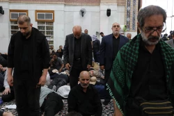 بازدید نماینده محترم ولی فقیه از مسجد و موکب های اطراف مسجد سهله و دیدار با تولیت مسجد سهله 21