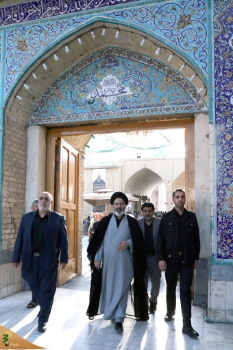 بازدید نماینده محترم ولی فقیه از مسجد و موکب های اطراف مسجد سهله و دیدار با تولیت مسجد سهله 27