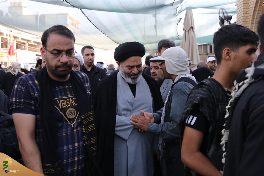 بازدید نماینده محترم ولی فقیه از مسجد و موکب های اطراف مسجد سهله و دیدار با تولیت مسجد سهله 28