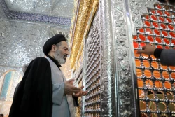 دیدار حجت الاسلام نواب با مسئول موسسه فرهنگی شهید محراب در نجف 5