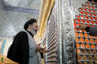 دیدار حجت الاسلام نواب با مسئول موسسه فرهنگی شهید محراب در نجف 5