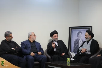 دیدار حجت الاسلام نواب با مسئول موسسه فرهنگی شهید محراب در نجف 10