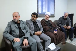 دیدار حجت الاسلام نواب با مسئول موسسه فرهنگی شهید محراب در نجف 12