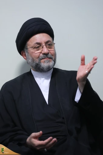 دیدار حجت الاسلام نواب با مسئول موسسه فرهنگی شهید محراب در نجف 13