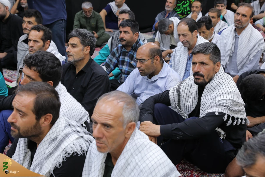 بازدید حجت الاسلام والمسلمین نواب از موکب مسلم بن عقیل 10