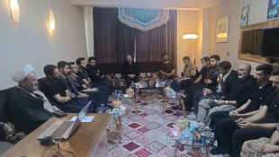 جلوه های زیبای پیاده روی اربعین الگویی برای همه امور باشد 
 3