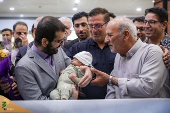 
بازگشت حاجی بازداشت‌شده در عربستان به وطن
 24