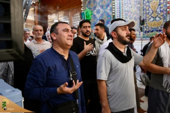  زائران اربعین حسینی در حرم حضرت امیرالمؤمنین علی علیه السلام 2