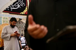  زائران اربعین حسینی در حرم حضرت امیرالمؤمنین علی علیه السلام 4