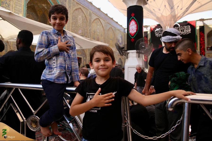  زائران اربعین حسینی در حرم حضرت امیرالمؤمنین علی علیه السلام 12
