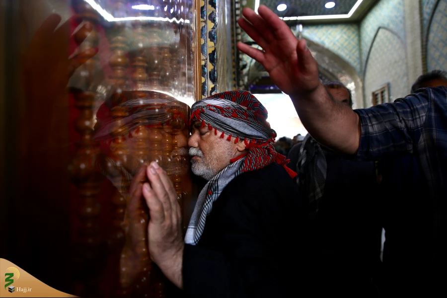  زائران اربعین حسینی در حرم حضرت امیرالمؤمنین علی علیه السلام 16